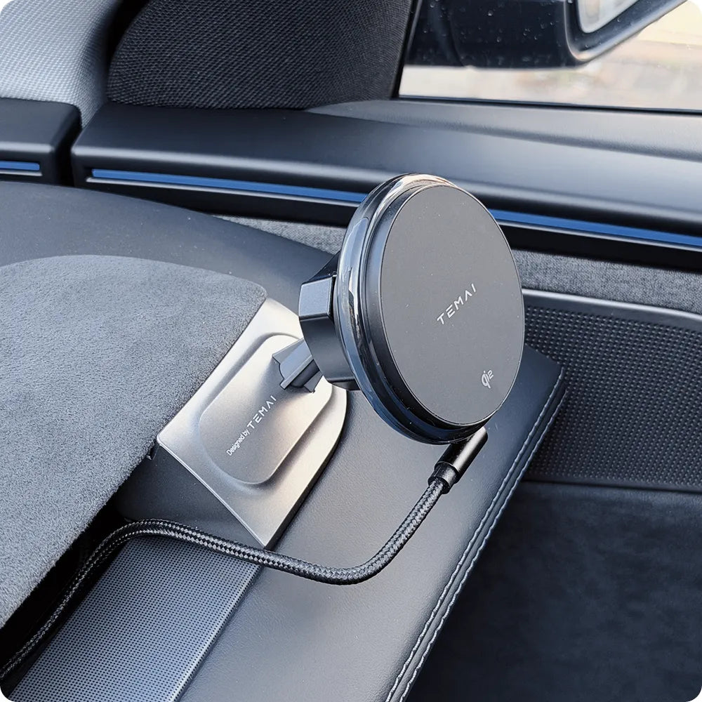 Dash Phone Holder