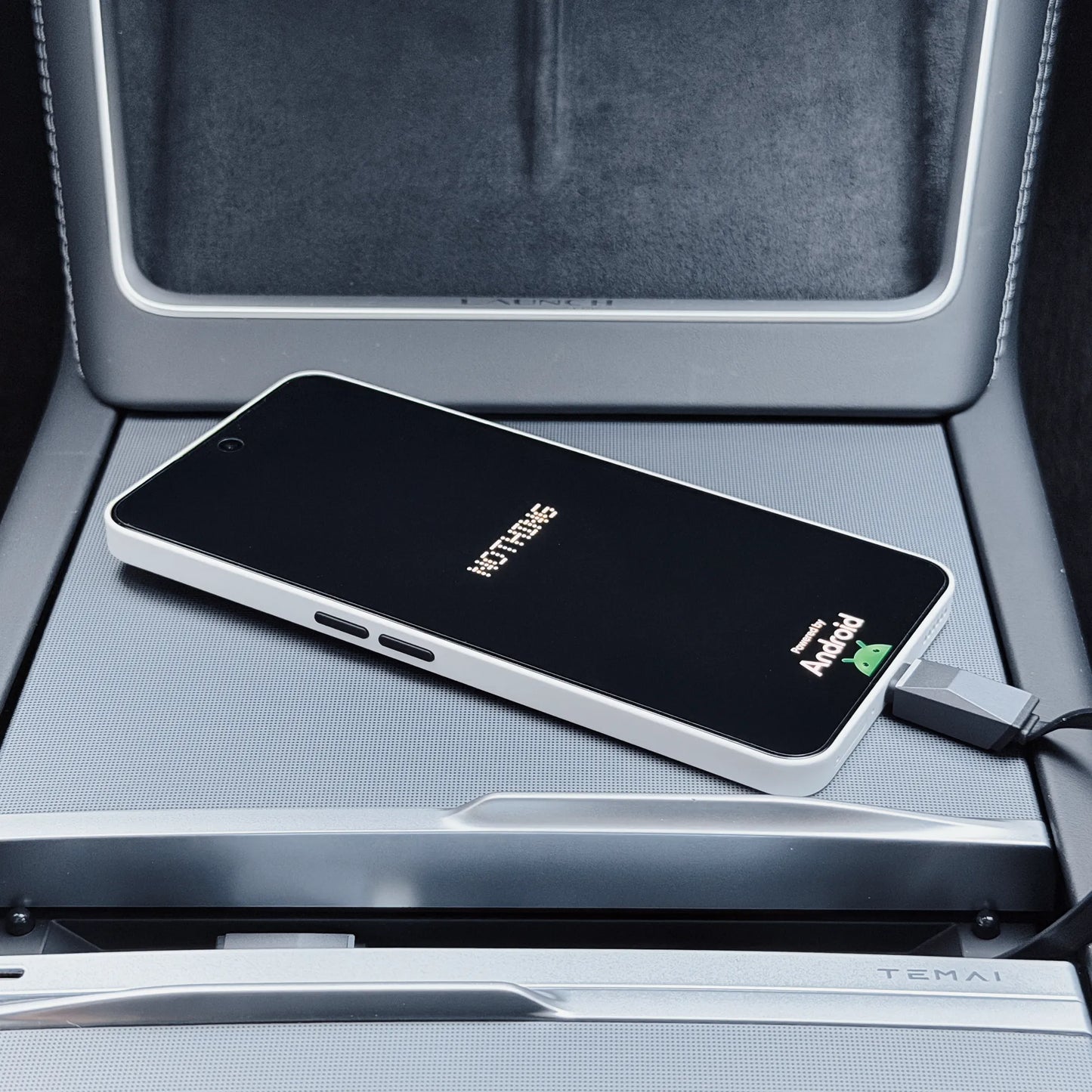 Console Charging Hub (新型モデルY/3)